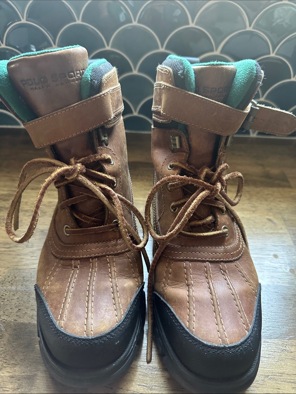 Polo by Ralph Lauren Brown Woman’s Lace-Up Leather Duck Boots with Teal Lining - Picture 1 of 9